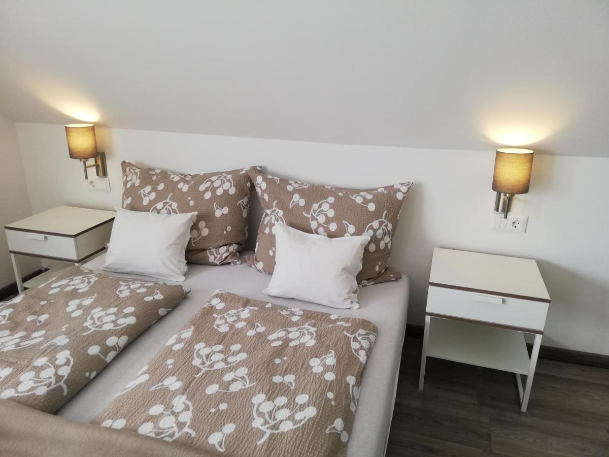 Éva Apartman Hévíz Exterior foto