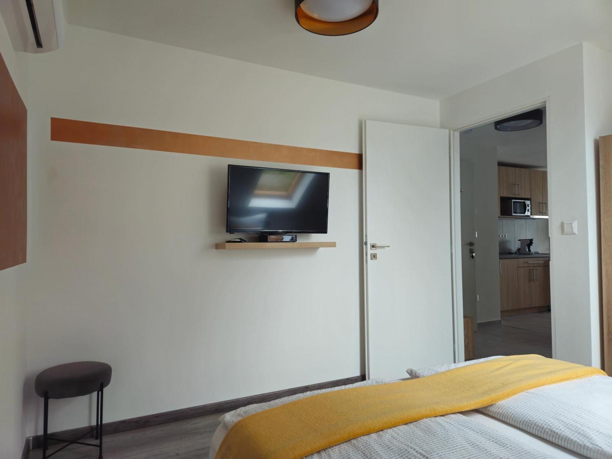 Éva Apartman Hévíz Exterior foto