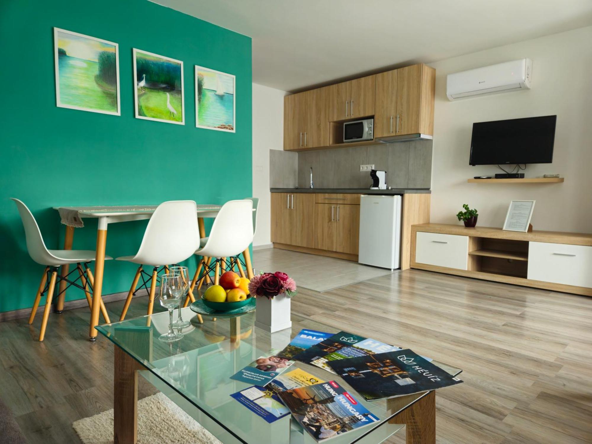 Éva Apartman Hévíz Exterior foto